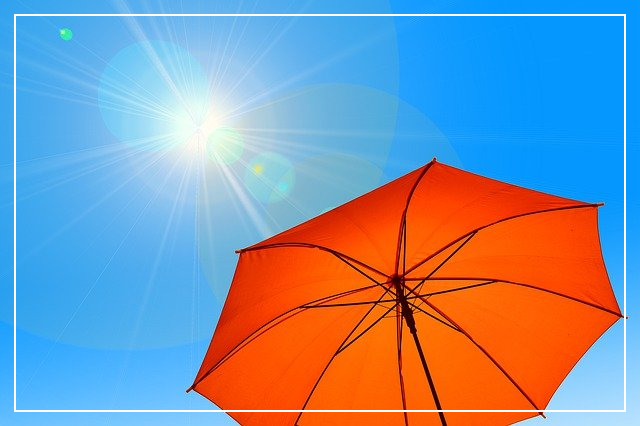 뜨거운 태양과 파라솔