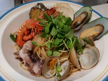 부산에서 꼭 먹어야 할 디저트 카페 7선 + 맛집도 놓치지 맙시다