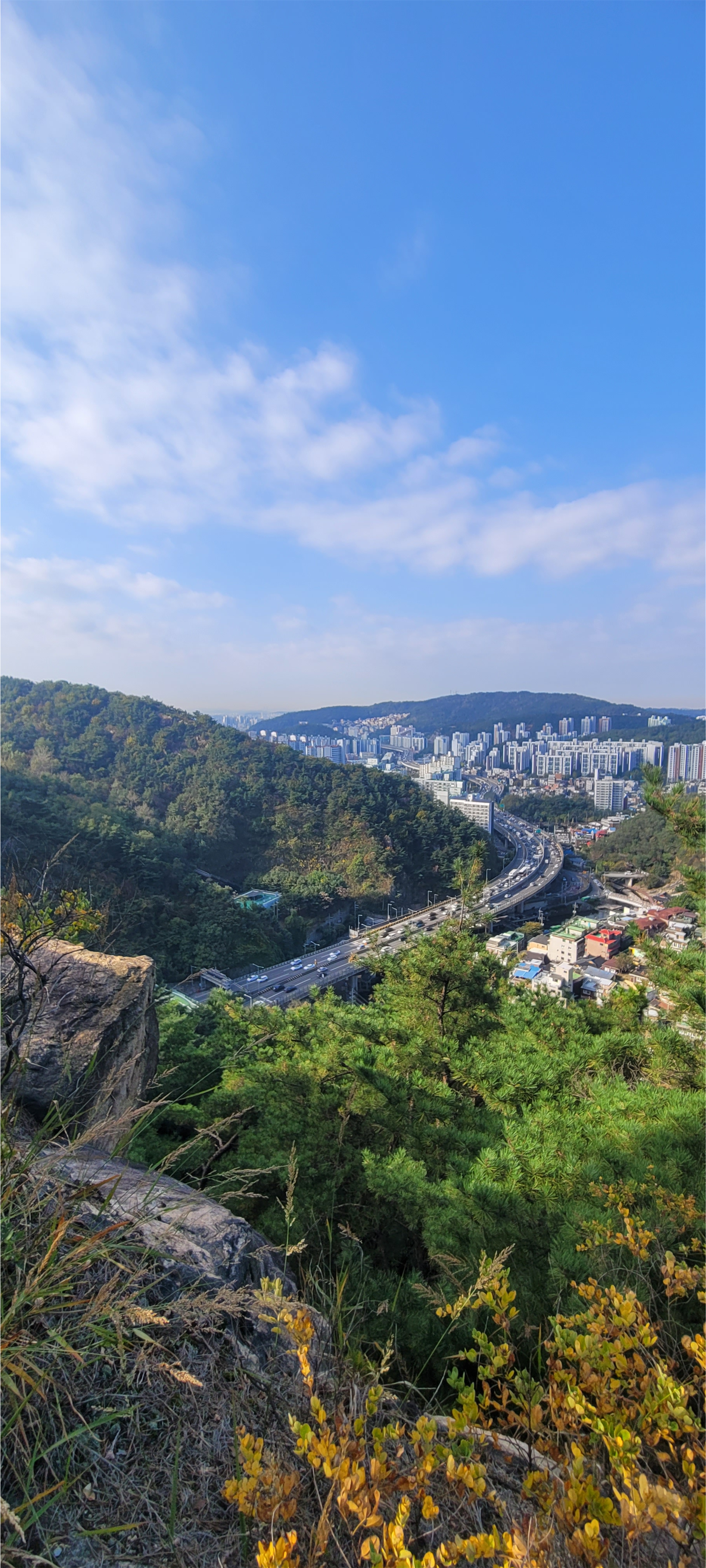 ▲ 가을 인왕산 등산코스 완벽 가이드 — 서울 단풍 명소에서 즐기는 힐링 산책로
