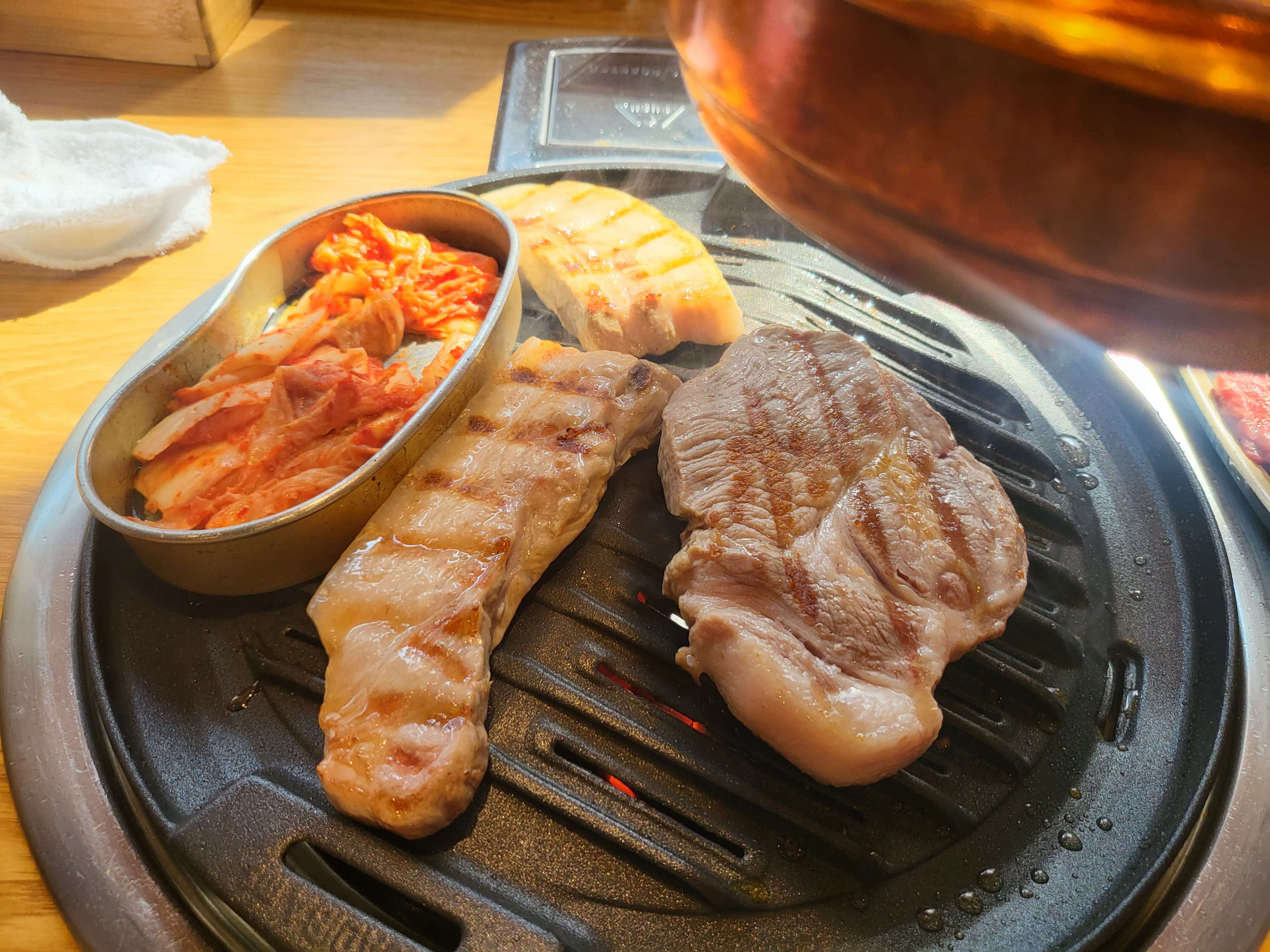 수원 권선구 명가일품화로구이 돼지고기