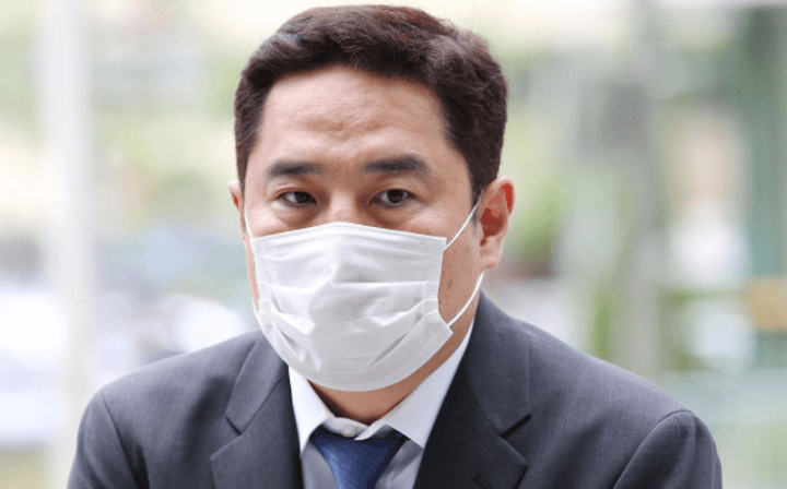 강용석-마스크-법정-고소