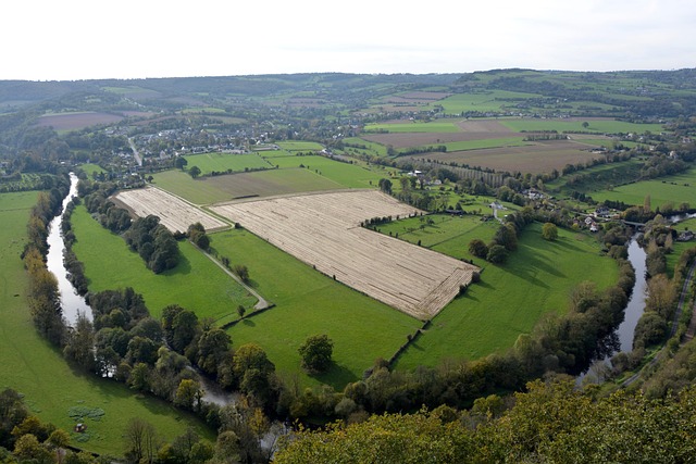 프랑스 리지외 마을