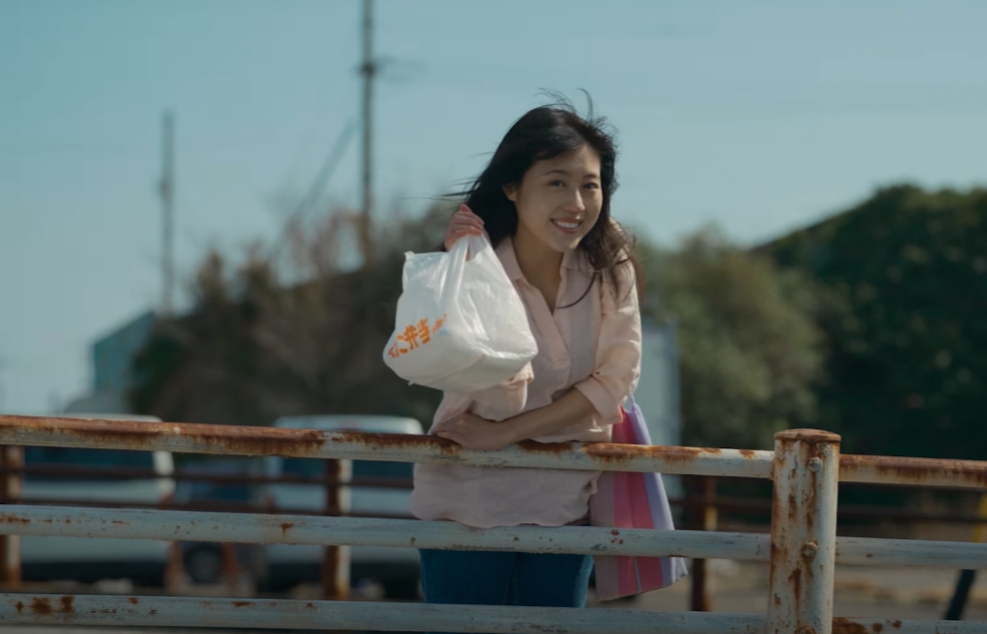 도시락봉투를들고있는치히로상