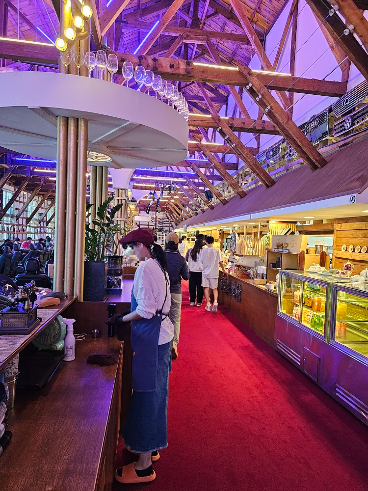 주문하는 곳 전경