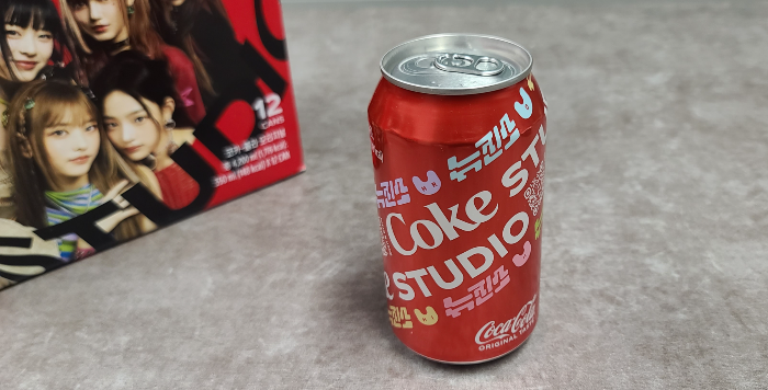 코카콜라 뉴진스 코카콜라한정판 코크스튜디오 택배박스
스패셜기획팩 슈퍼팝뮤직패스티벌 한정판캔