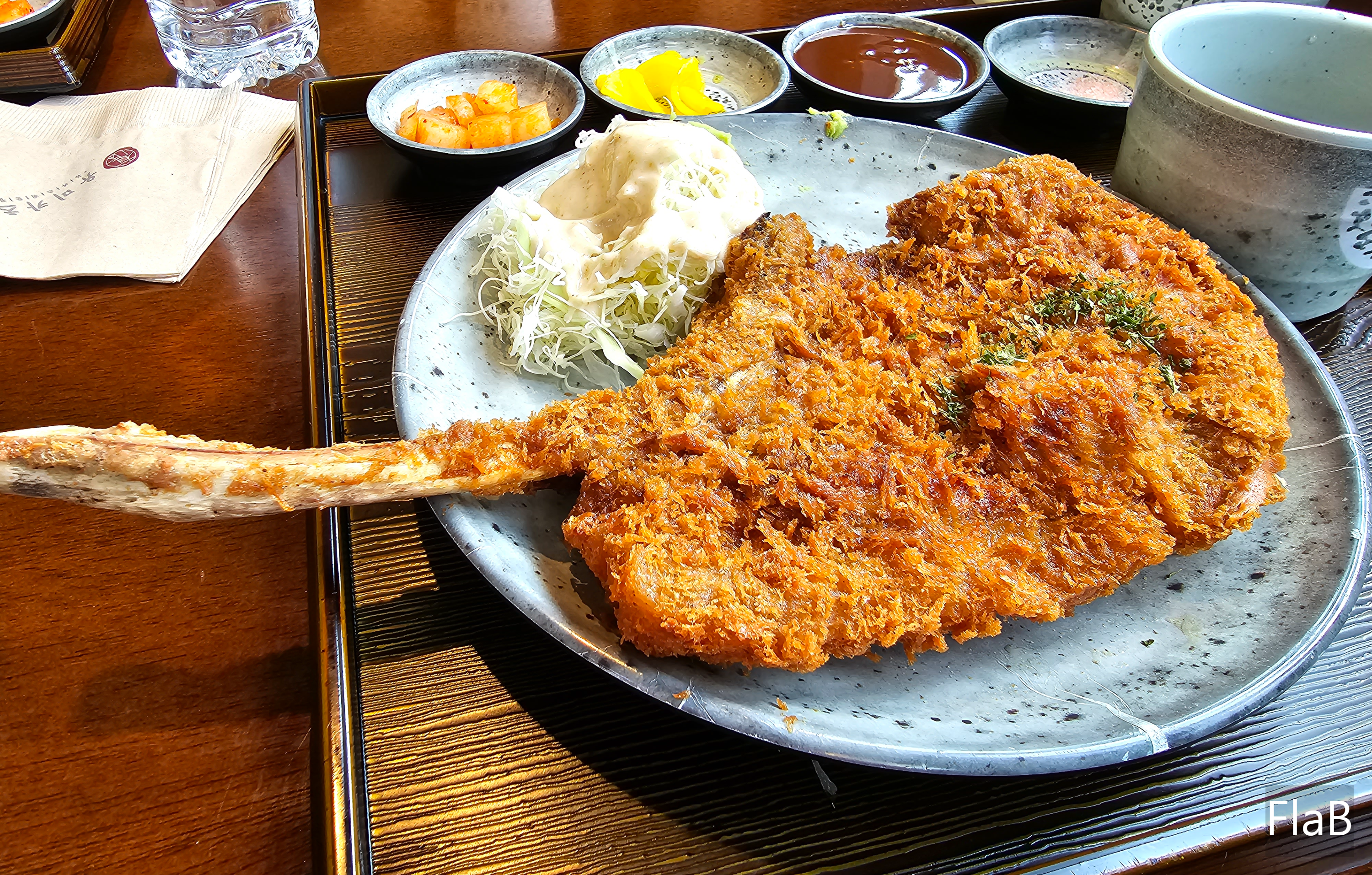 진접 유미카츠 쫄면카츠 토마호크