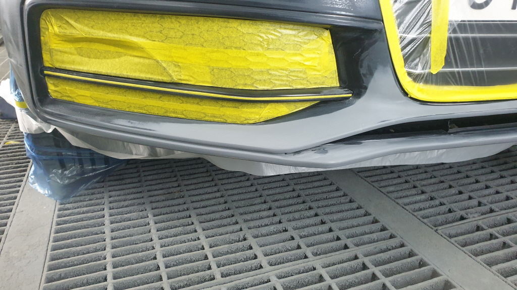 자동차 범퍼수리 - 서페이서 도포, 마스킹