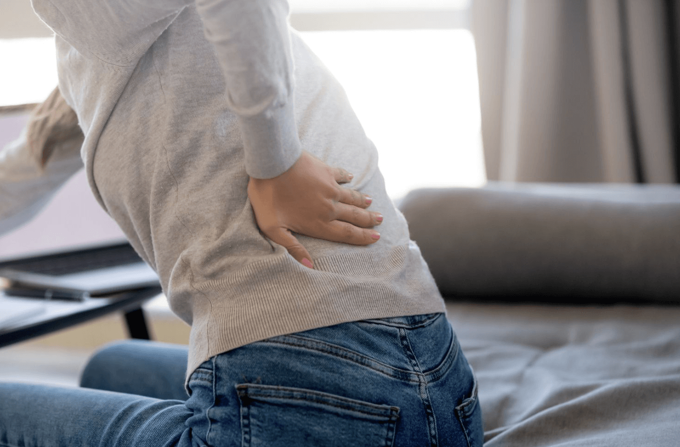 여자 옆구리 통증