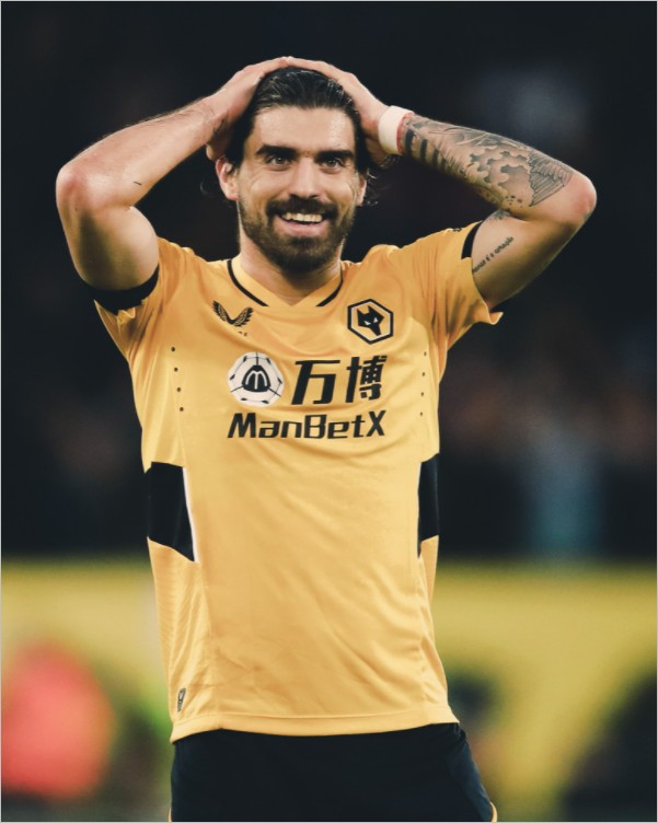 울버햄튼 트란킹