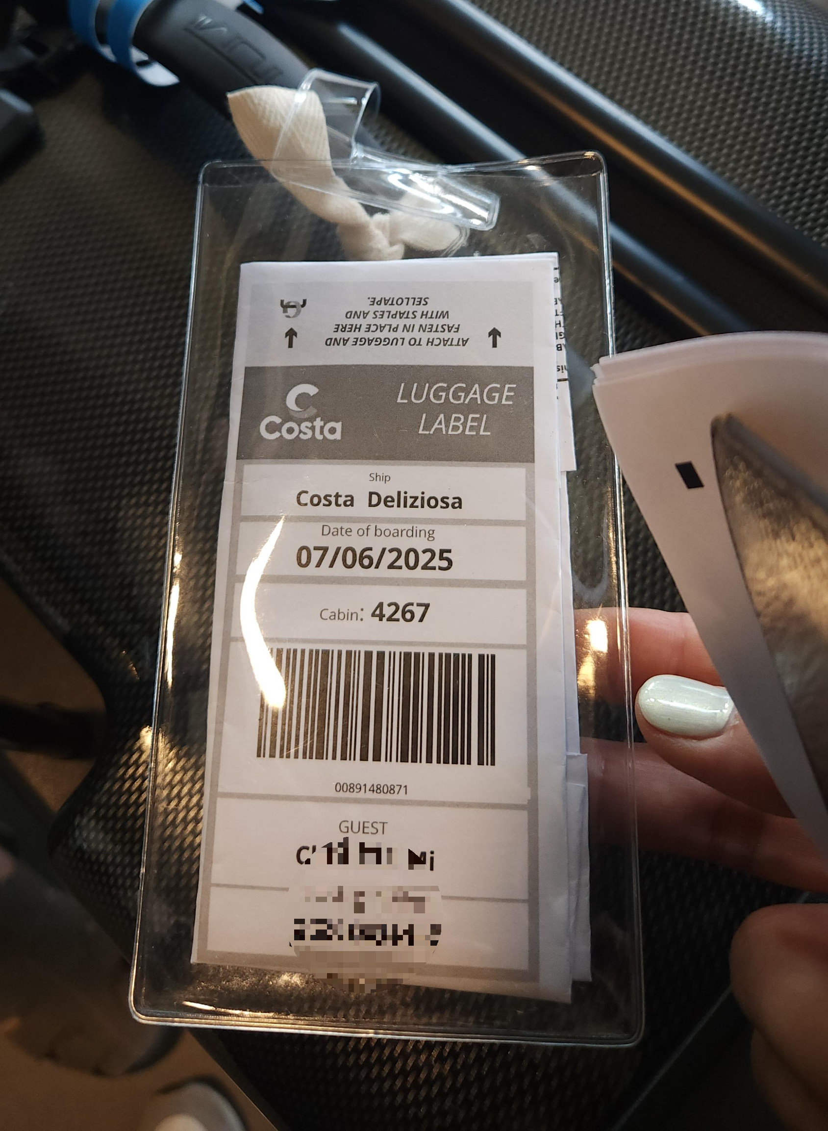 크루주용-승선-짐택