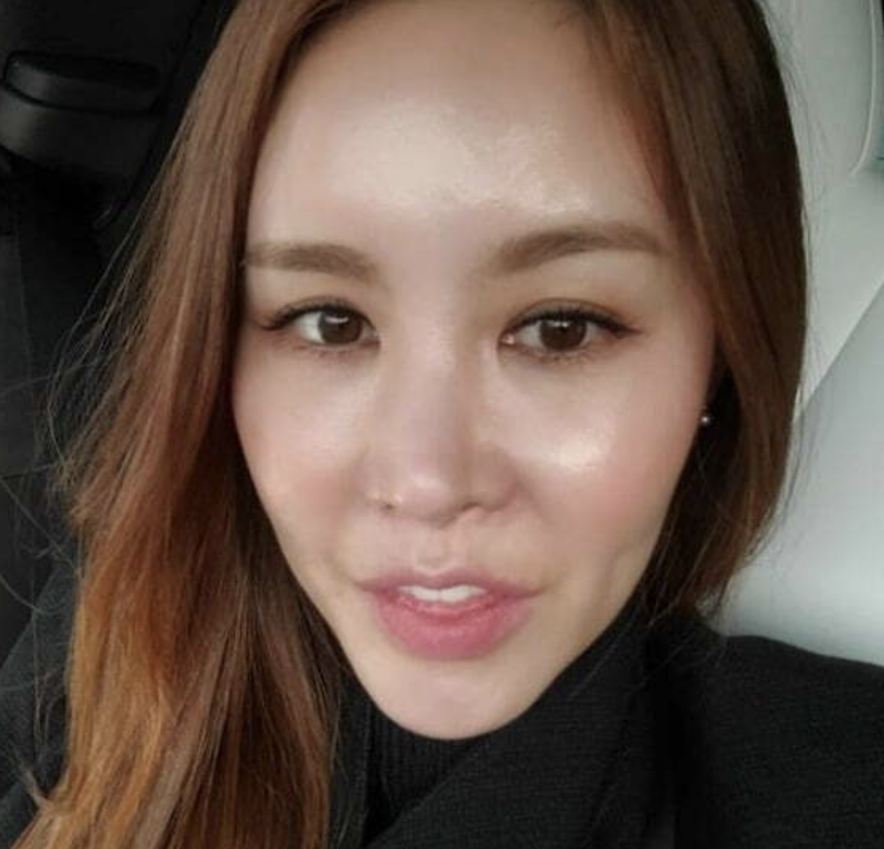 룰라 채리나