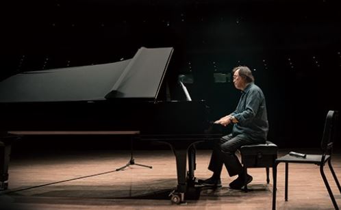 윤정희 딸 백진희