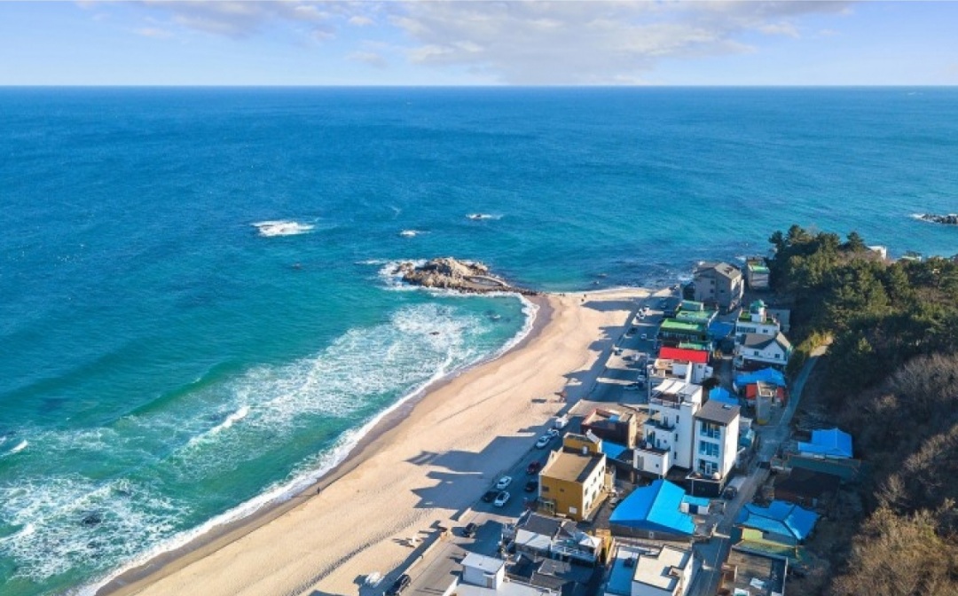 더퍼스트펜션 해안가