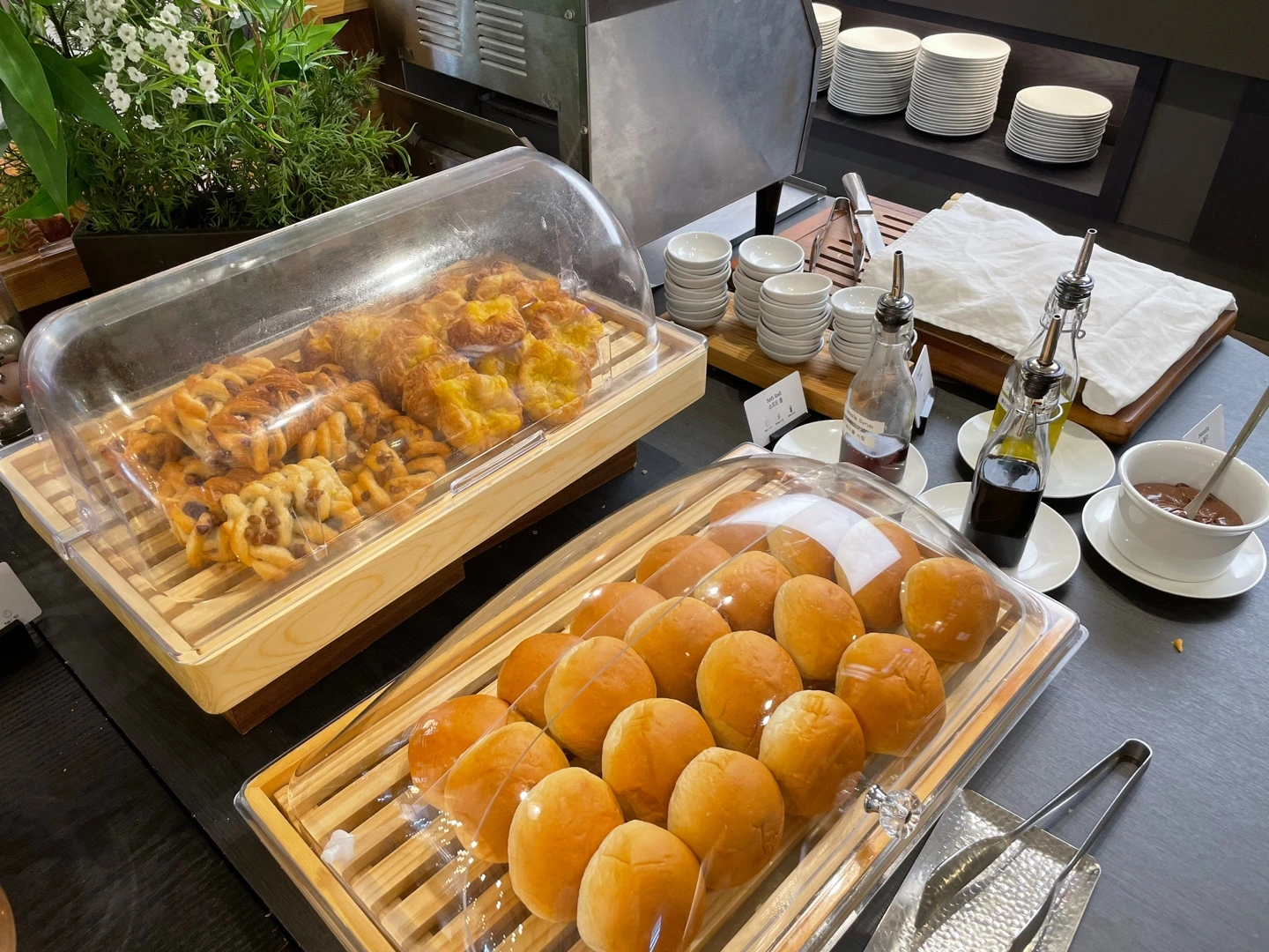 힐튼-가든-인-강남-조식-뷔페-베이커리-2