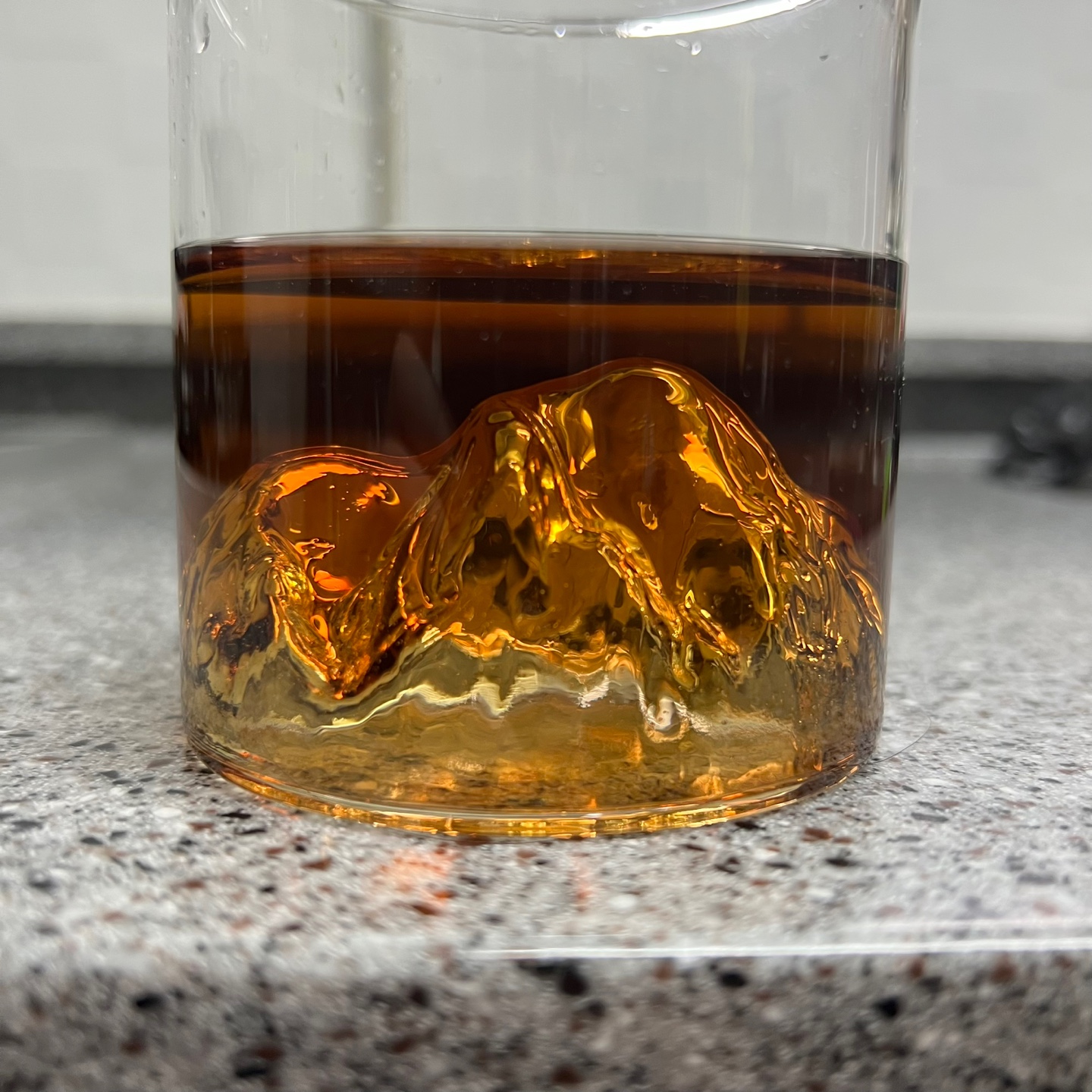 ์์คํค ์ ์ธก๋ฉด ๋ชจ์ต