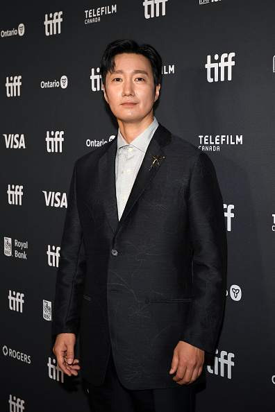 암살자(들) 100만 돌파｜실화&middot;출연진&middot;쿠키영상&middot;평점&middot;무대인사&middot;손익분기점 총정리