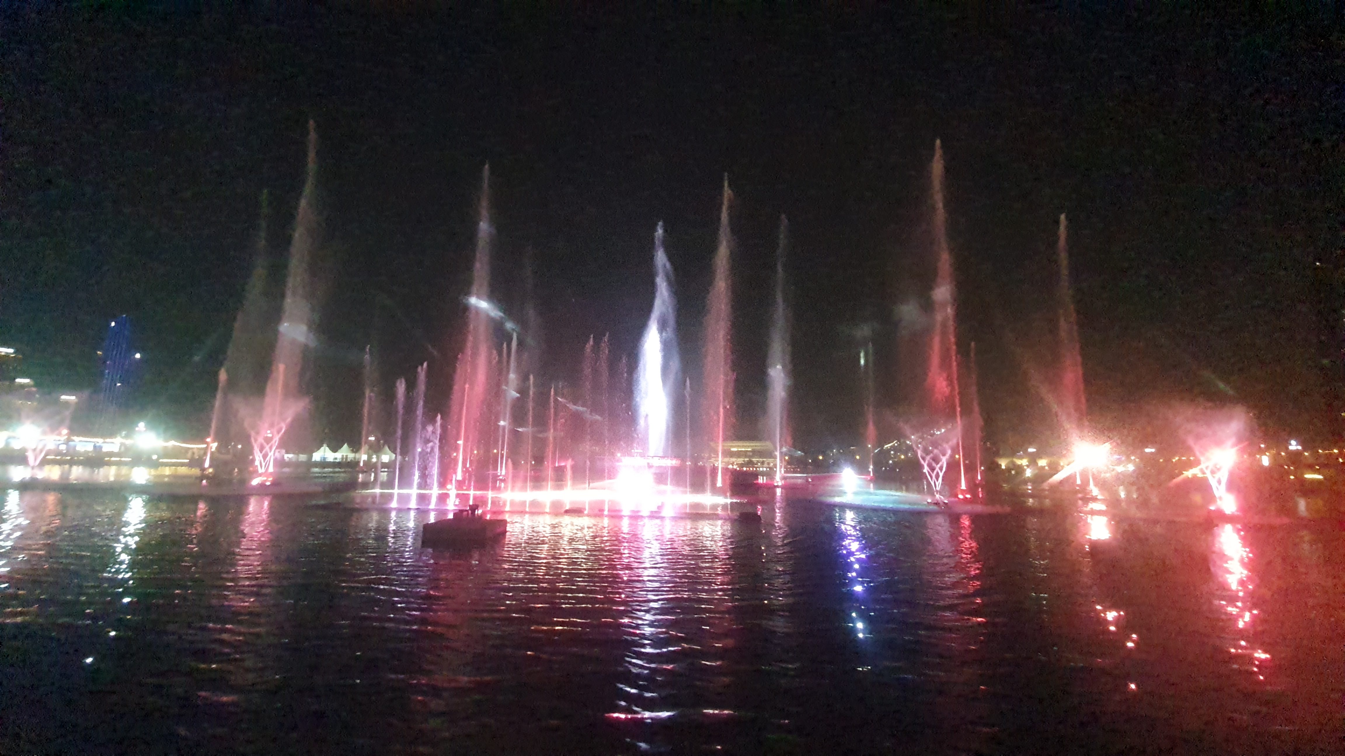 두바이 홀리데이 인 두바이 페스티벌 시티 호텔 솔직 후기 & 이용 꿀팁