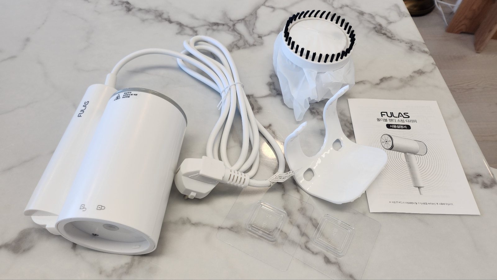 풀라스-스팀다리미-구성품