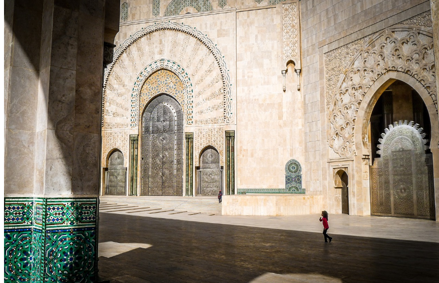 예술과 건축을 동시에 즐길 수 있는 여행지
