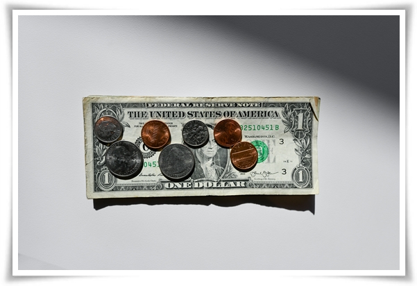 과도한 채무로 어려움을 겪는 서민들을 위한 "개인 채무조정"