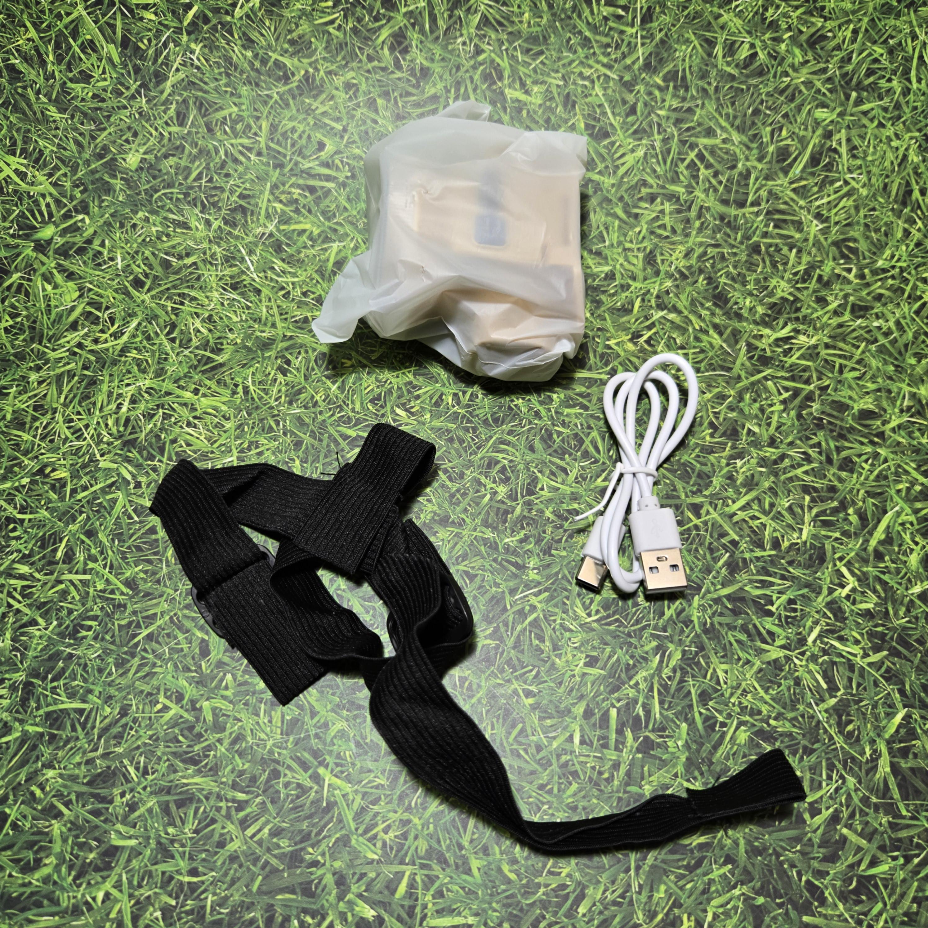 다이소 충전식 헤드랜턴 구성품 사진