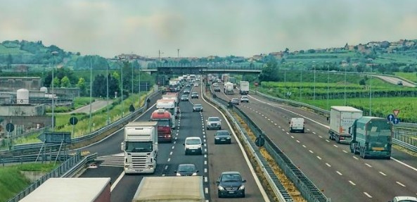 추석 정부지원금 - 추석명절 특별지원금 해당지역, 특별재난지역 (서울, 경기, 강원도, 전라도, 제주) 추석 고속도로 통행료면제