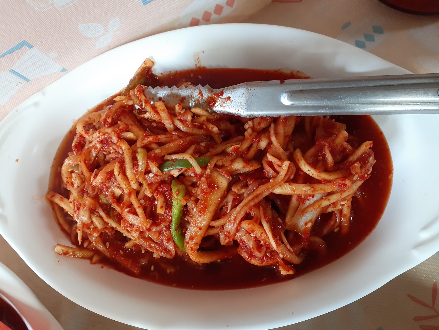 응실리구판장식당