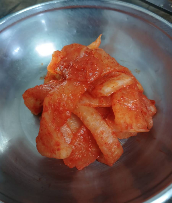 사철냉면 반찬1가지