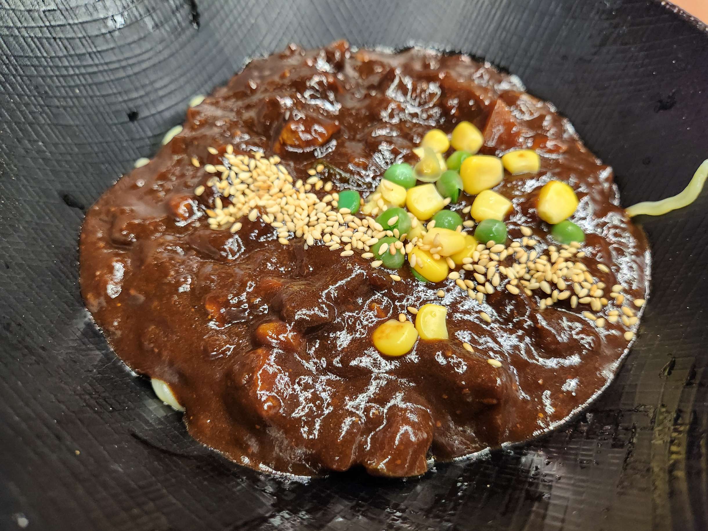 유창반점 옛날짜장면입니다