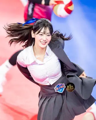 치어리더 목나경