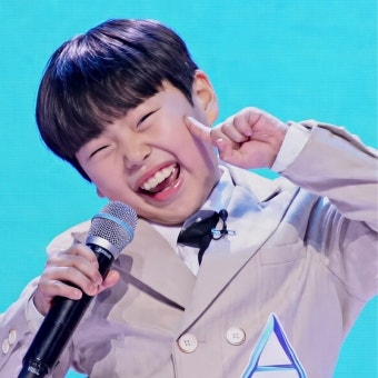 김한율 사진