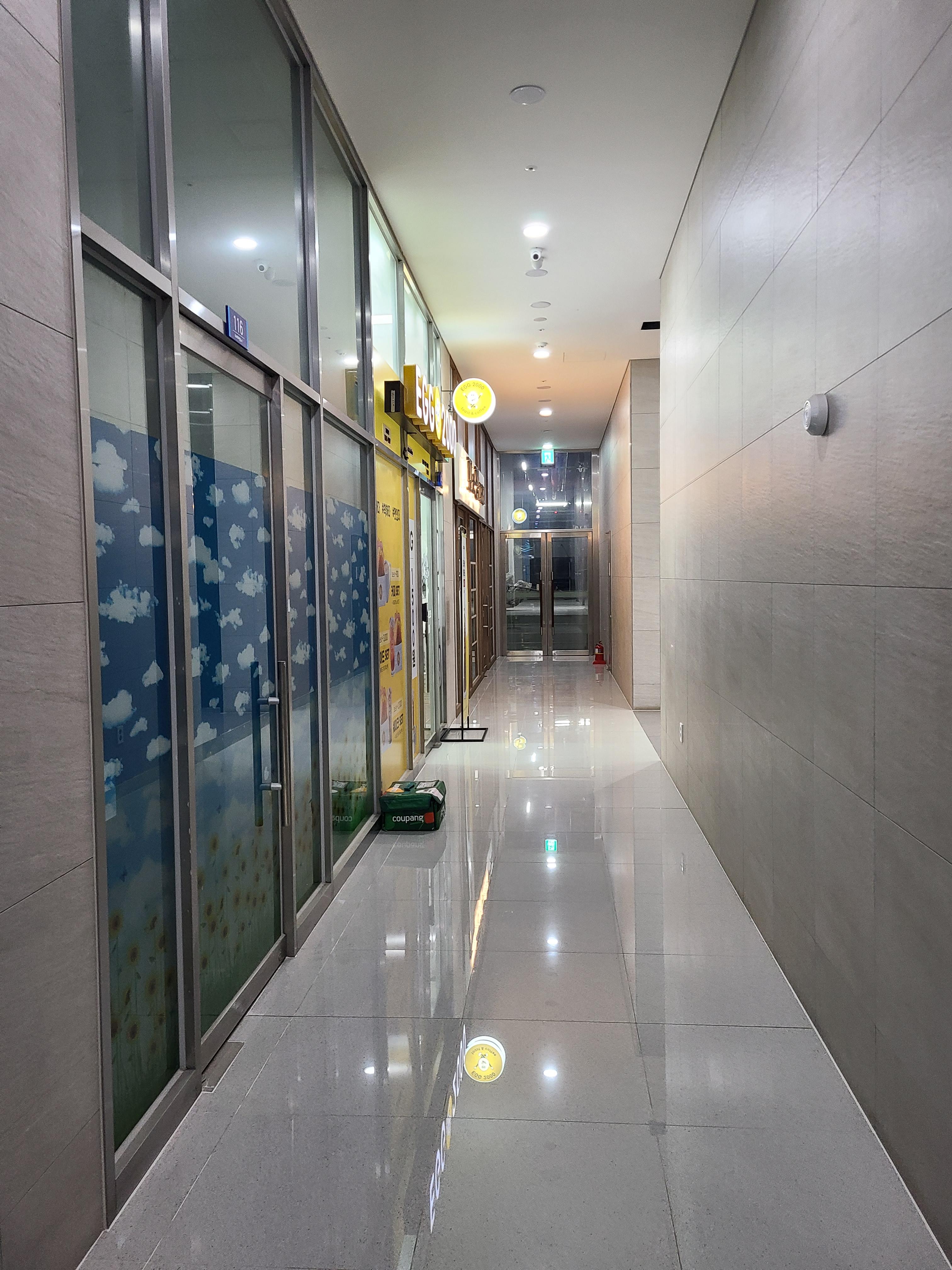 에이스하이테크시티 평촌 1층 내부3