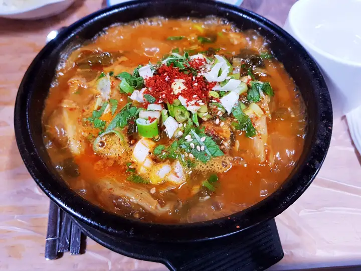 이만기 동네한바퀴 시즌2 메기찜 50여 년 전통의 삼대 메기 빠가사리 매운탕 찜 전남 장성 장성호 맛집 소개