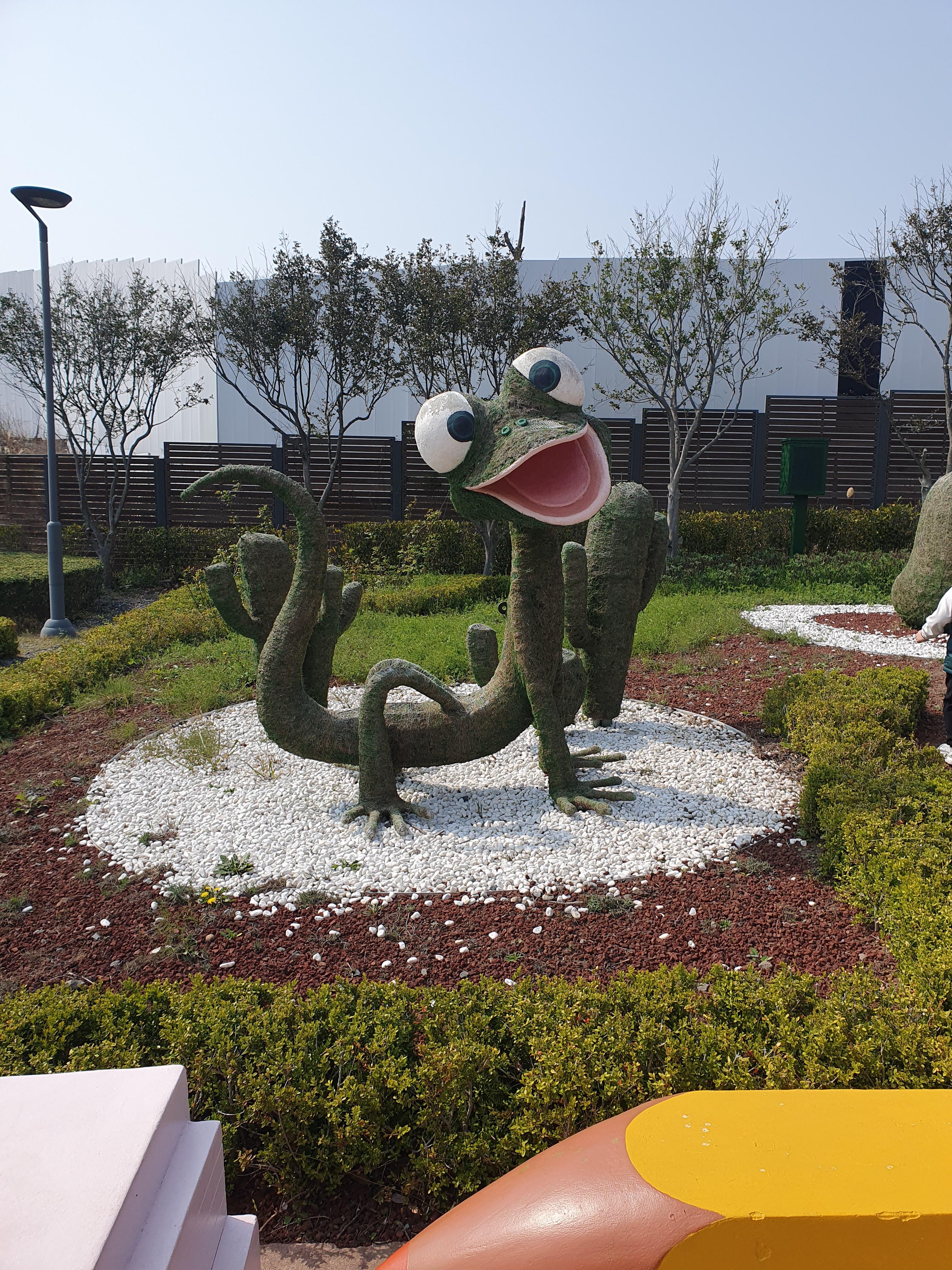 신화월드 테마파크 캐릭터 조형물 오스카