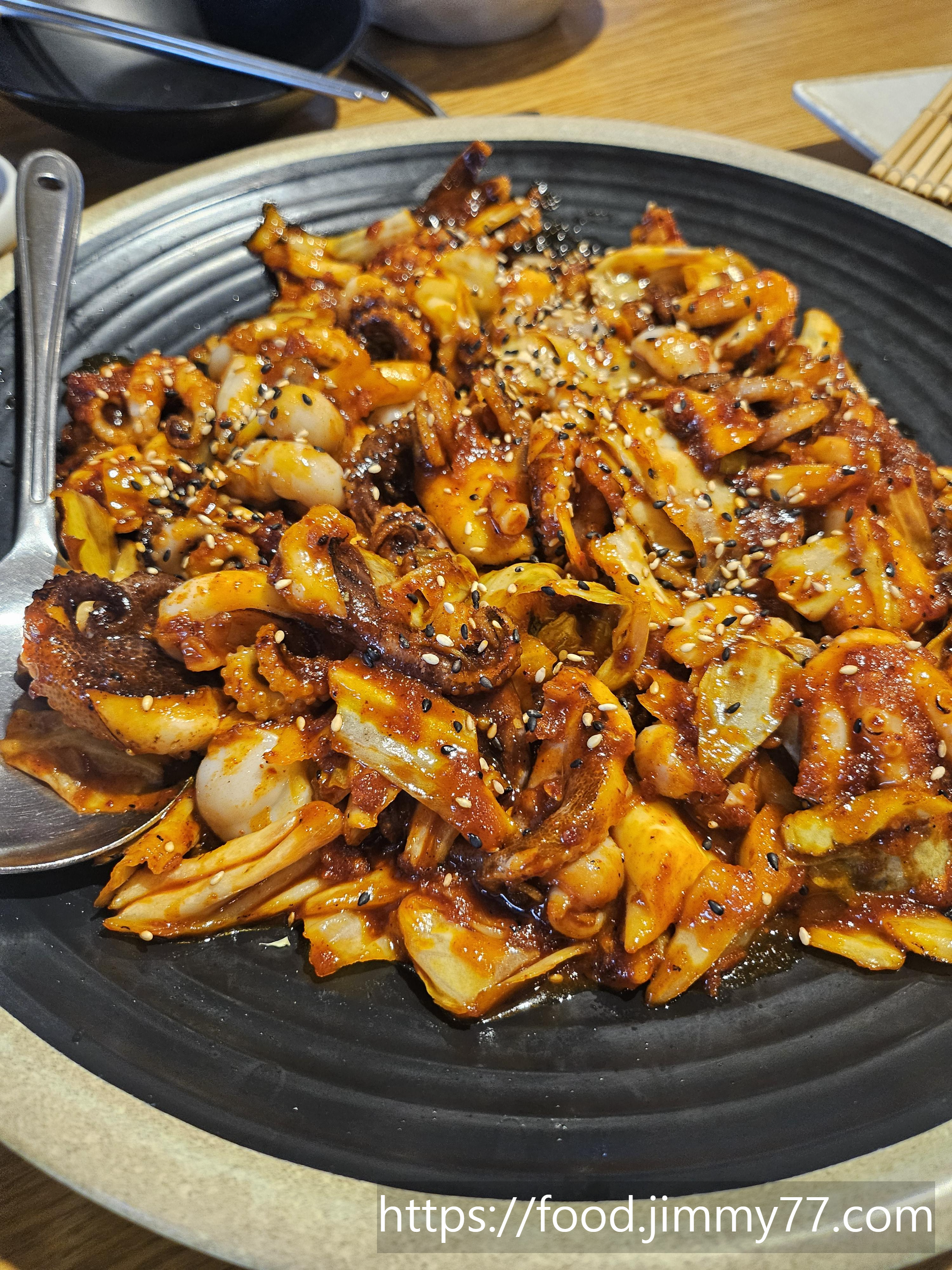 산을닮은밥상 산중