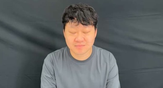 구독자 196만 유튜브 채널 피식대학 월 수익 이용주 김민수 정재형 나이 프로필 학력