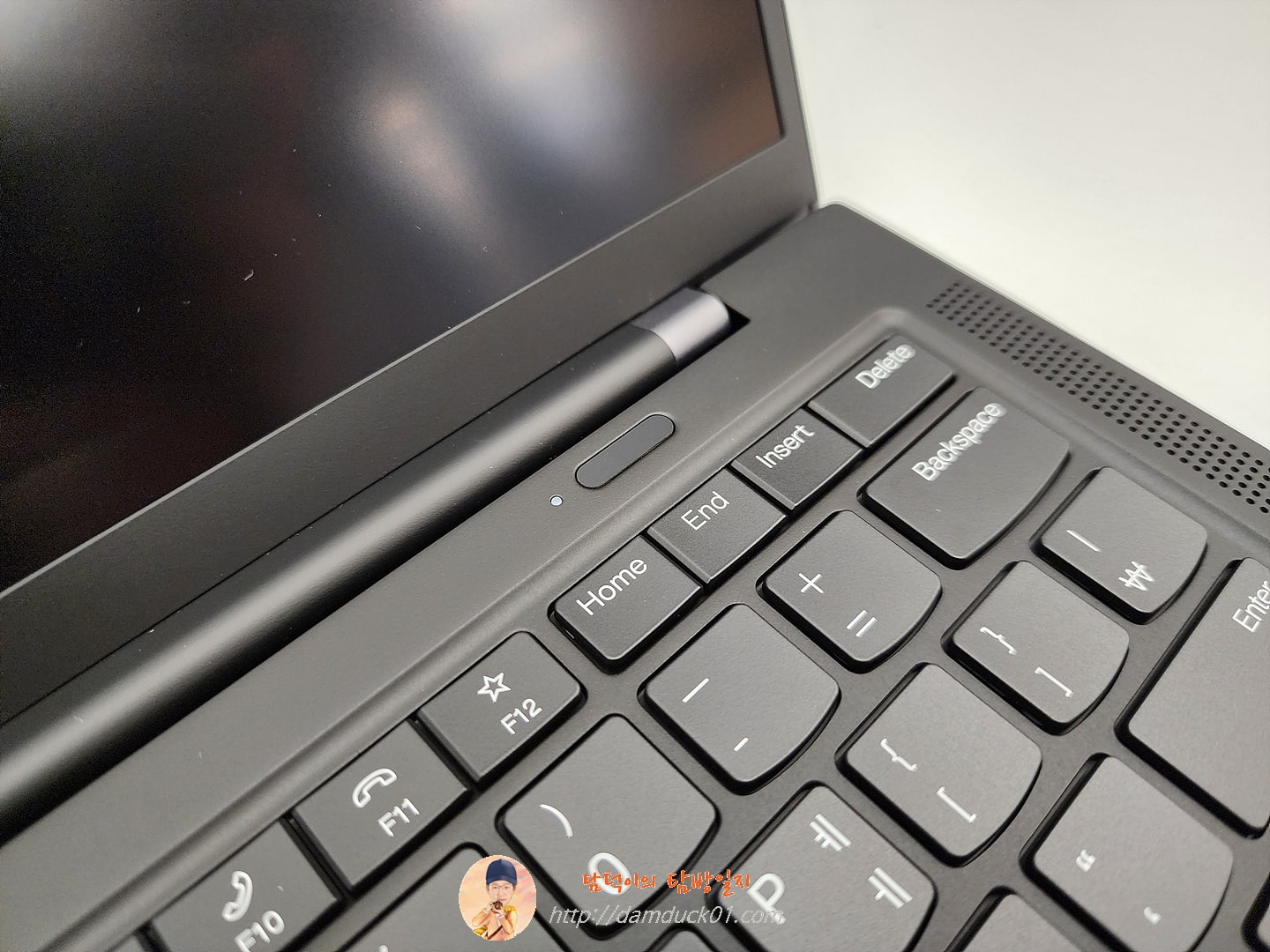 ThinkPad X1 Carbon Gen 11