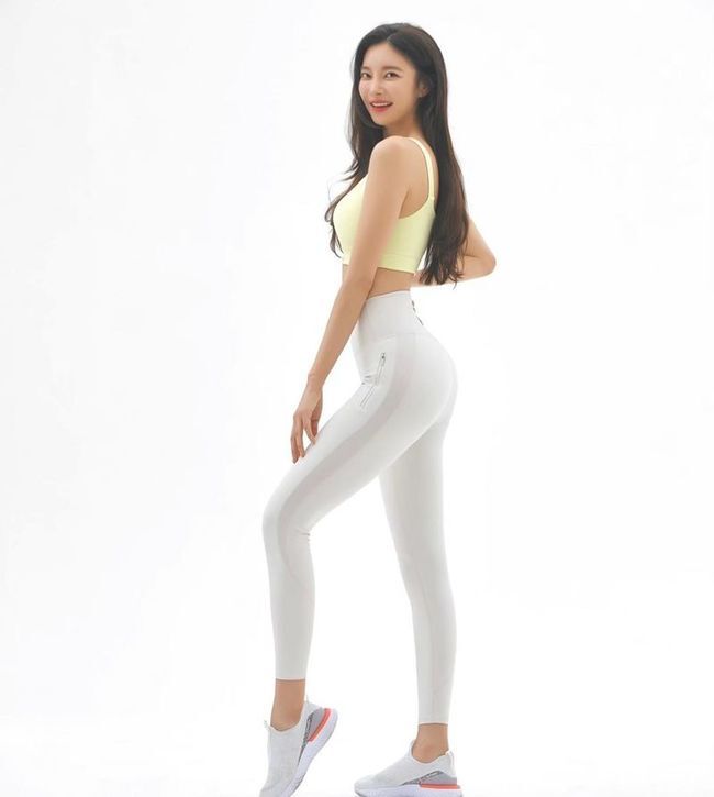 김윤지