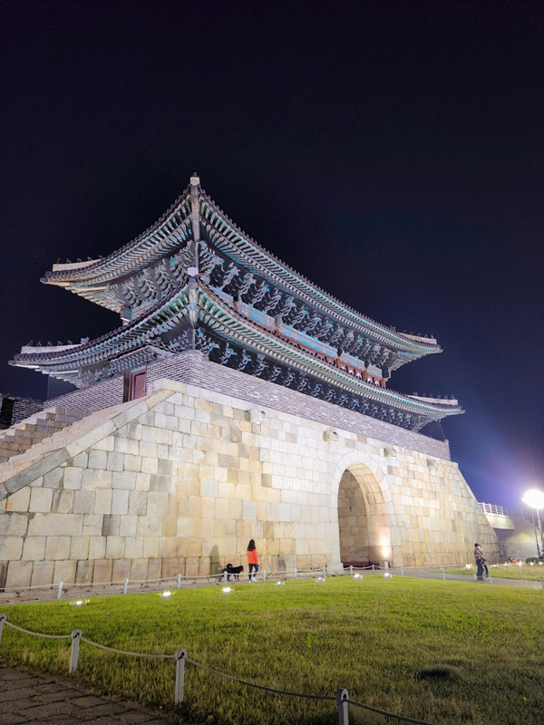 장안문_야경