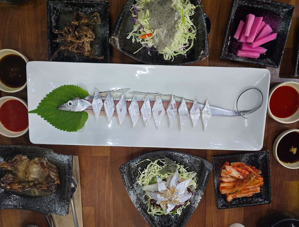 형제도 식당 기본상차림