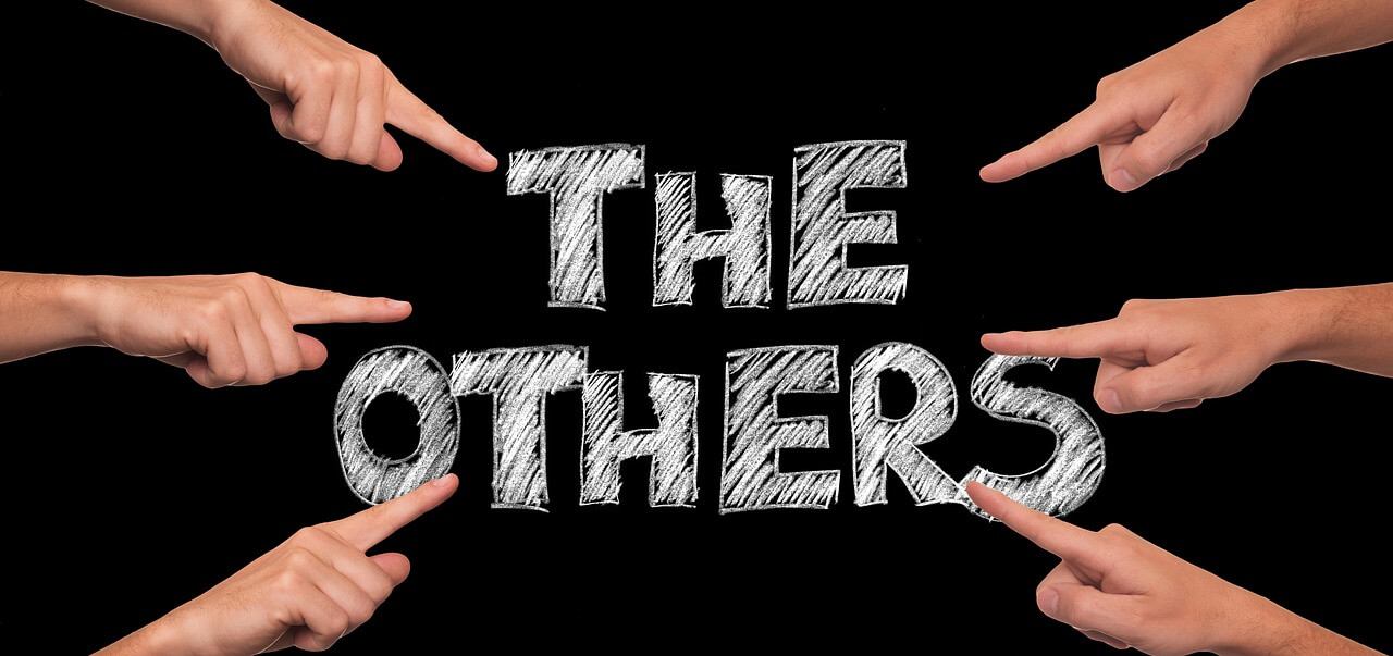 같은 말도 아이는 다르게 듣습니다 – 비난과 칭찬이 만드는 정서와 태도의 차이