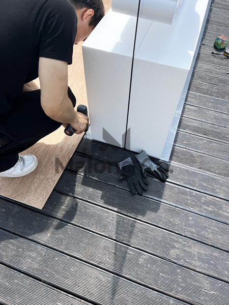 마롱컴퍼니 조형물 2