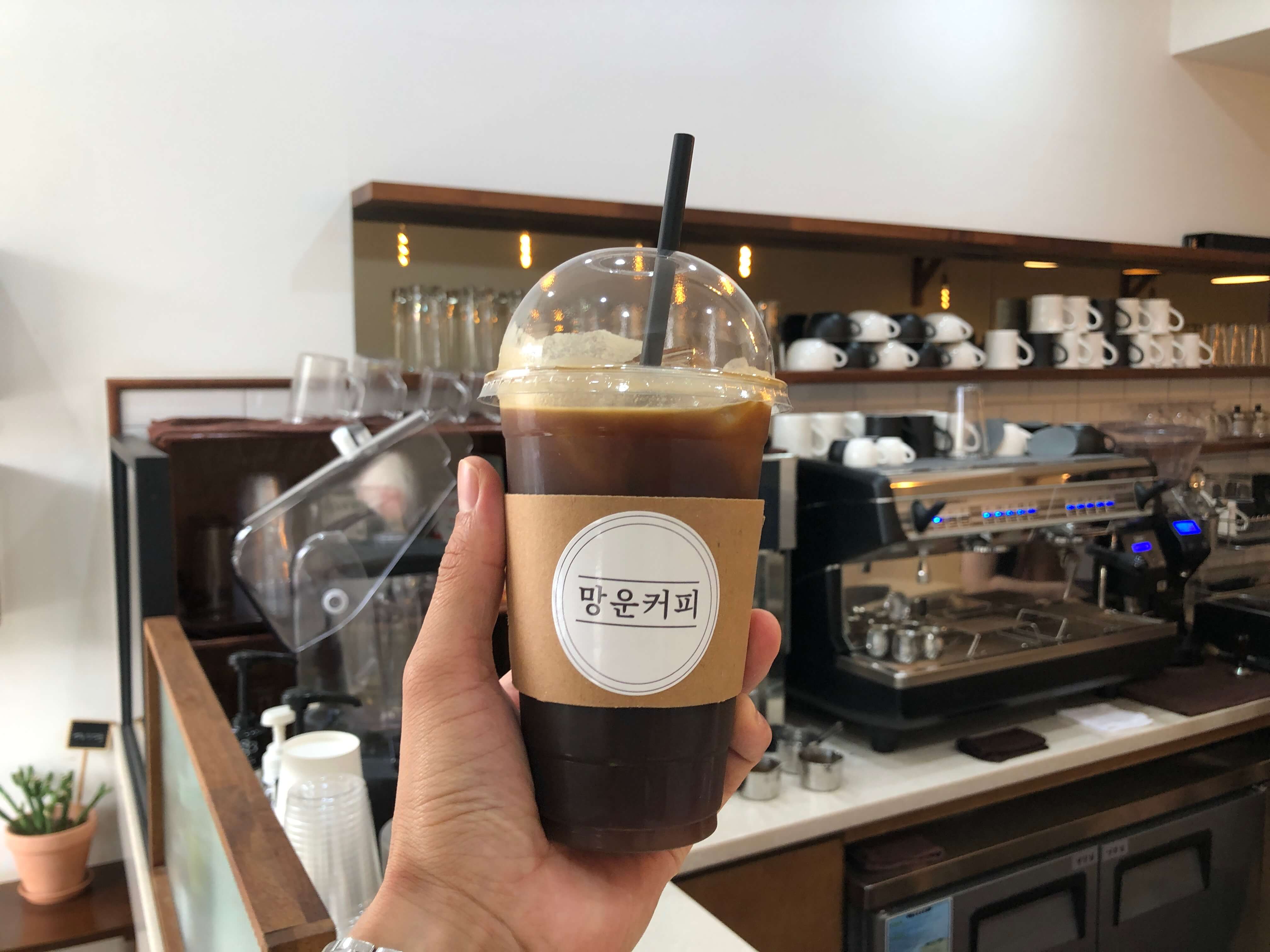 민수랜드-망운커피 아이스아메리카노