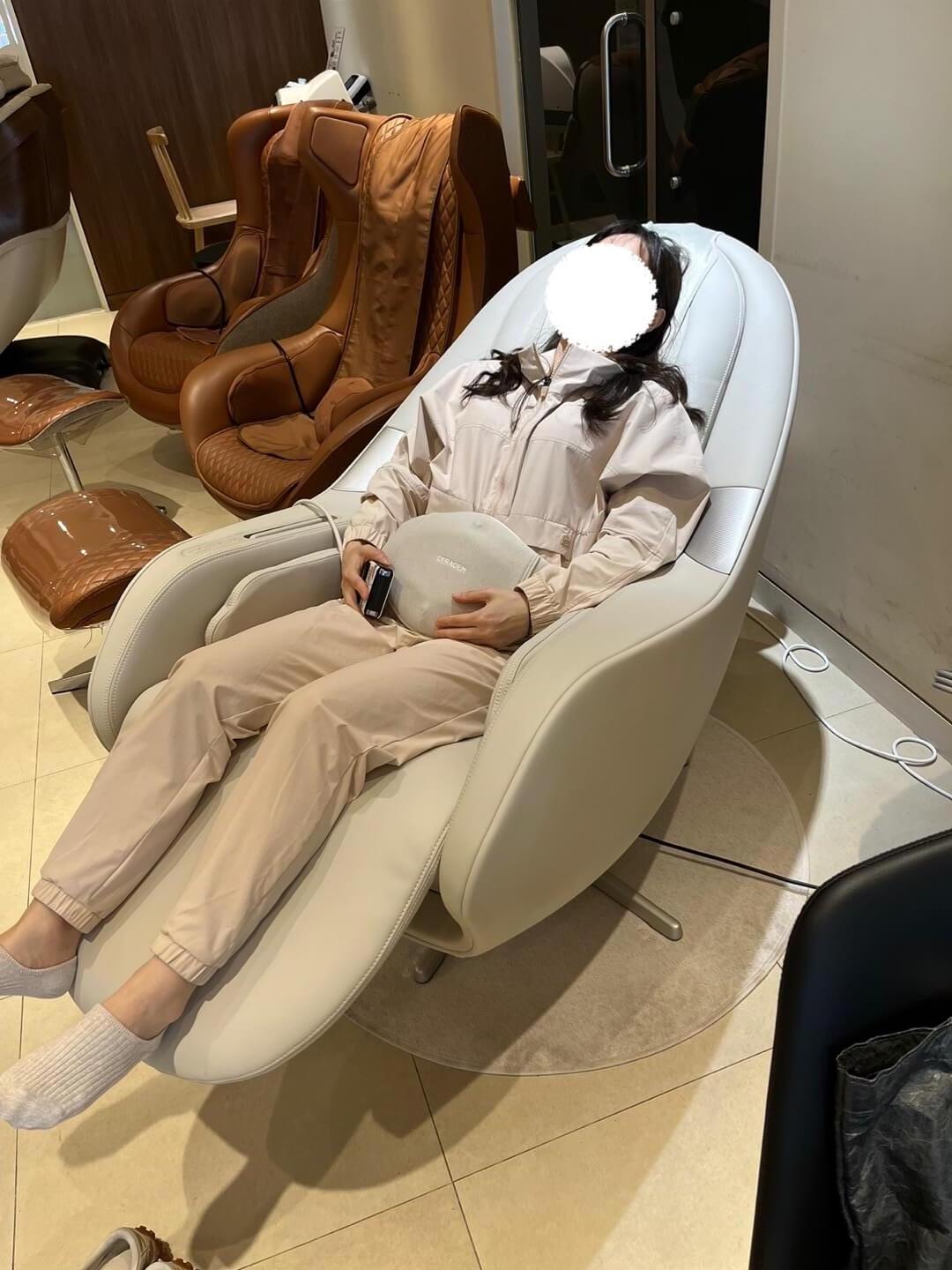 파우제 M6