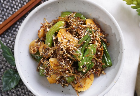 멸치고추볶음
출처 : pixabay.com