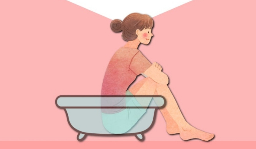 젊은 여성이 바닥에 커다란 물통을 놓고 뜨거운 물을 채운 후에 그 위에 앉아서 좌욕을 하고 있는 것을 그린 그림