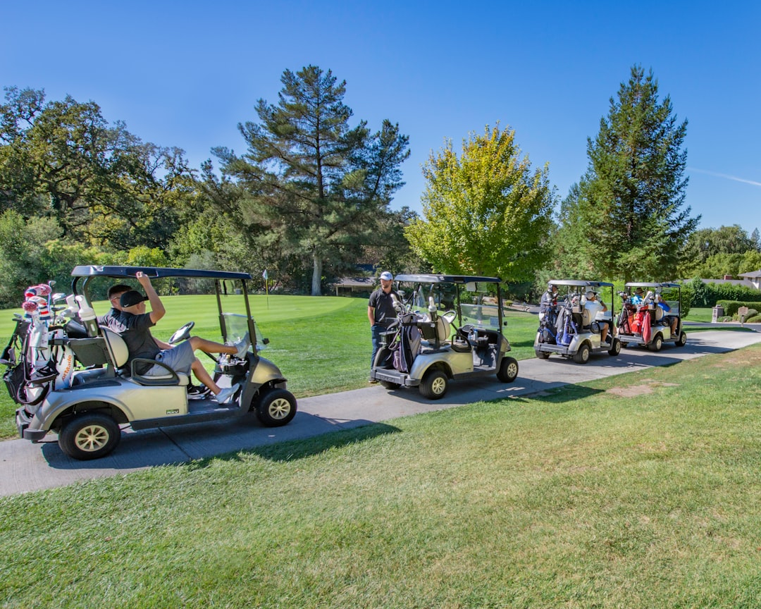 'Golf clubs'
