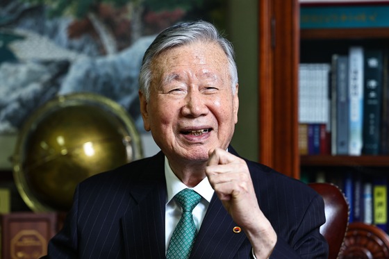 조부모 돌봄수당 신청 자격 되나요 완벽 가이드