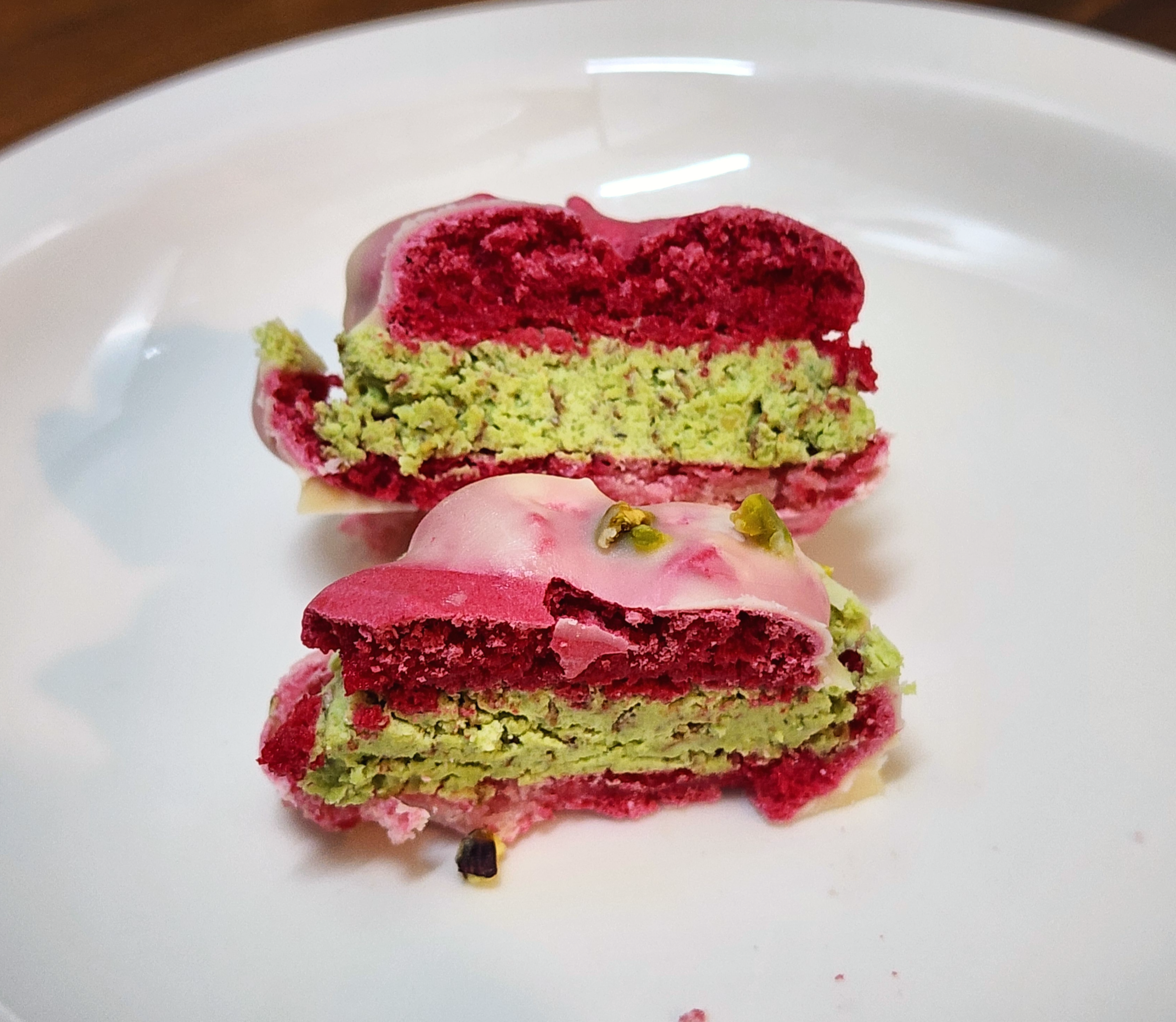 두바이식_카다이프피스타치오_마카롱