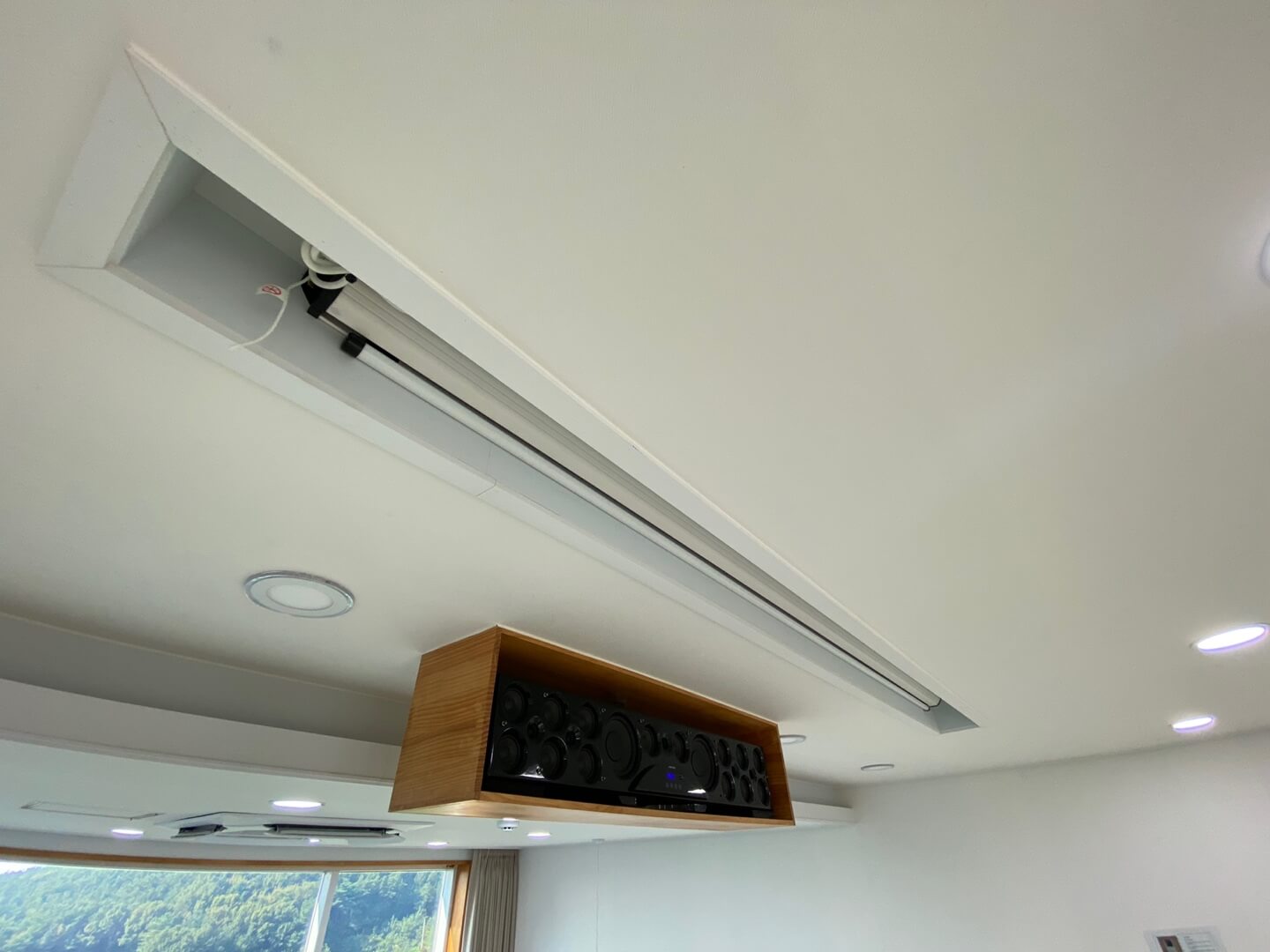 키즈비-풀빌라-복층-침실-이미지